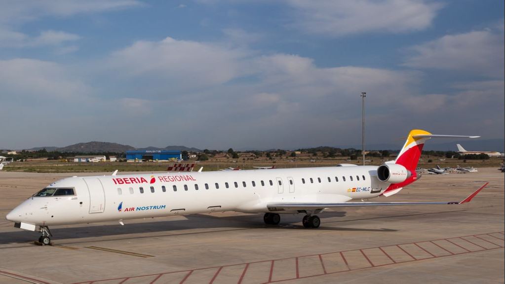 Air Nostrum va a incorporar a su flota aviones de nuevas tecnologas que rebajen el impacto climtico en las operaciones aeronuticas.